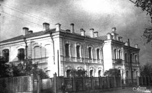 Хирургическая лечебница имени Иссерсона. 1940 год. Фото из Нац.архива Карелии