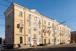 Людмила Васильевна Баранова сейчас живет в той квартире